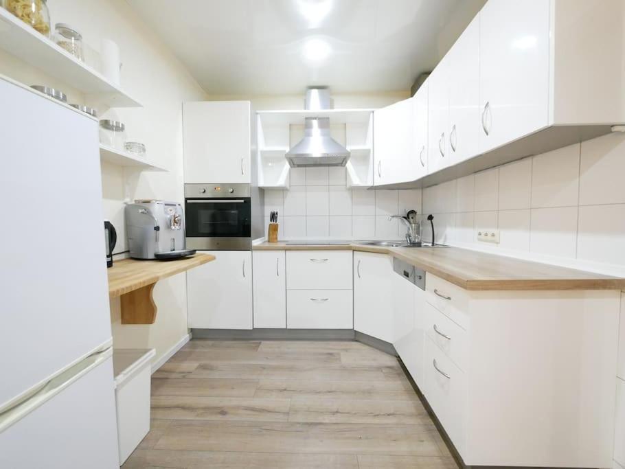 61 M2 Erdgeschosswohnung Mit Eigenem Parkplatz Vorm Haus Osnabrück Eksteriør billede